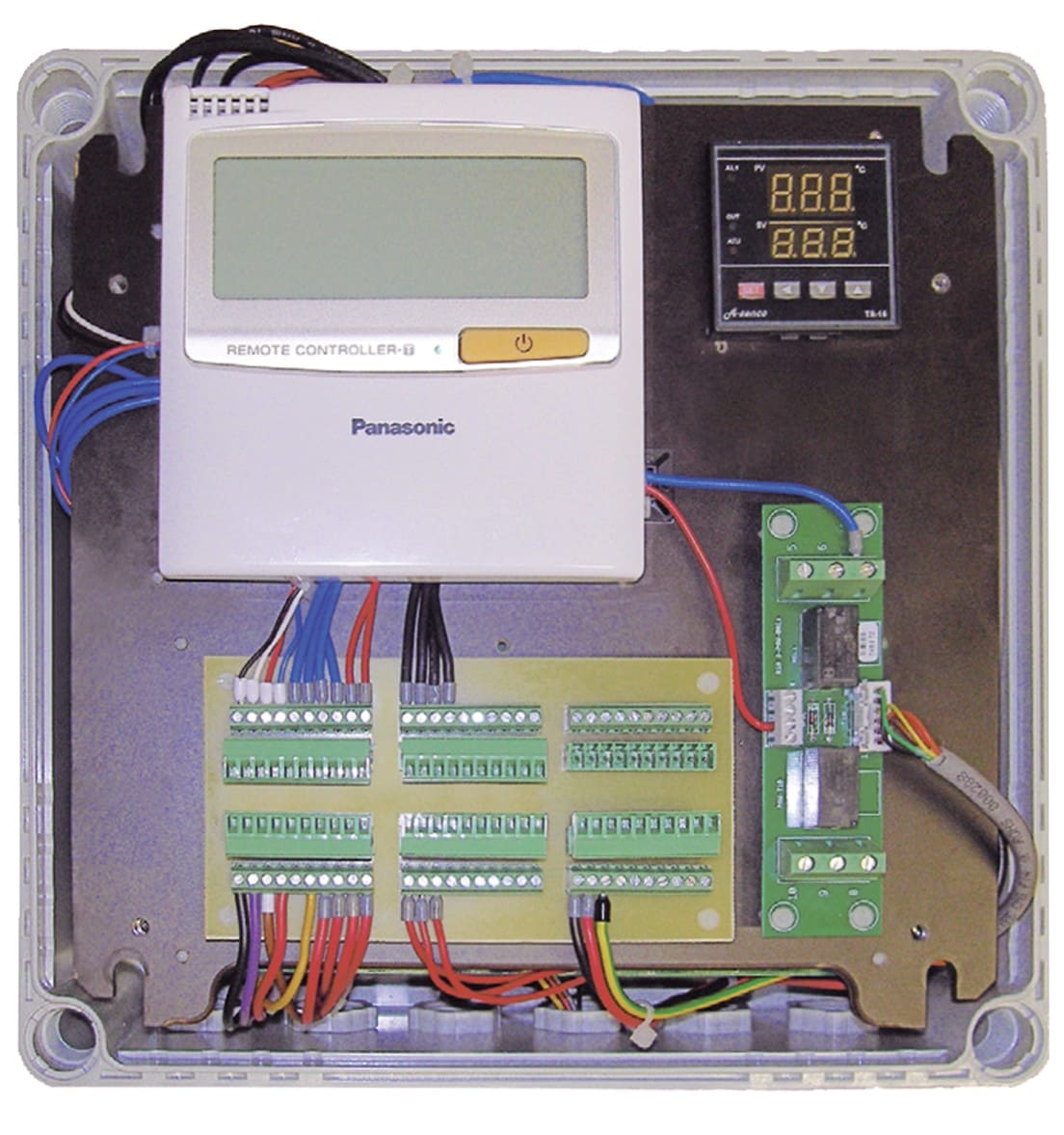 Контроллер фреоновых секций для VRF-системы, упращённая версия Panasonic PAW-160MAH2L